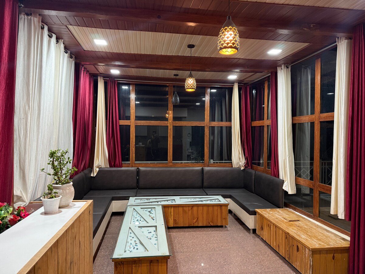 Cottage Sunshine - Outdoor Deck Seating